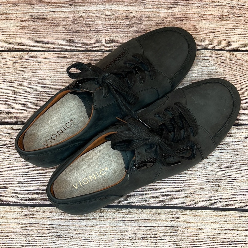 Vionic shoes